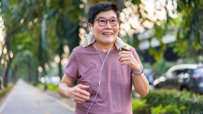 Forget the gym—boost your cardio fitness with this 15-minute, low-impact walking workout