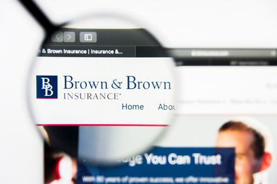 Do Wall Street Analysts Like Brown & Brown Stock?