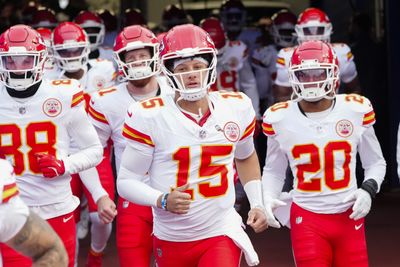 Chiefs QB Patrick Mahomes describes leadership during season’s challenges