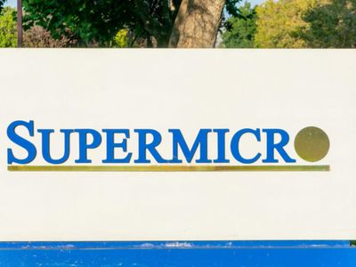 Super Micro Computer Makes Slight Recovery During Wednesday Pre-Market After After Ending Loan Agreements With Major Banks