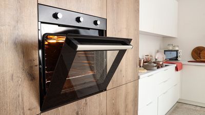 Self-cleaning vs steam-cleaning oven — which is better?