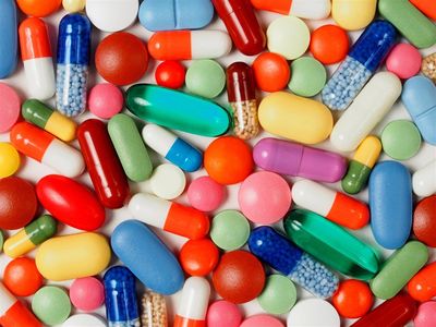 2 Generic Drug Stocks Ready to Surge in 2025