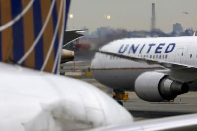 United Airlines Faces Disruption Due To FAA Staffing Shortage