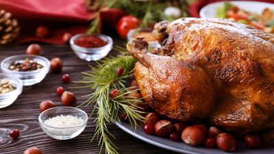 How to brine a turkey in 5 easy steps