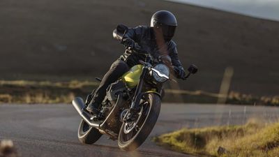 Does the Moto Guzzi V7 Sport Really Need Cornering ABS and Traction Control?