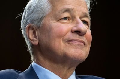 JPMorgan CEO Jamie Dimon Predicts 3 1/2-Day Workweeks