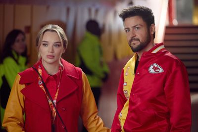 Stars of Hallmark’s ‘Holiday Touchdown: A Chiefs Love Story’ reveal Kansas City’s influence on new movie