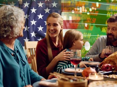 10 Insights About The US Economy For Thanksgiving Dinner Talk