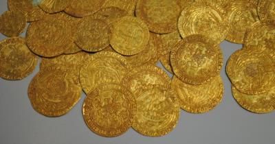 Florida Officials Recover Florida Officials Recover Top News Million In Stolen Gold Coins Million In Stolen Gold Coins