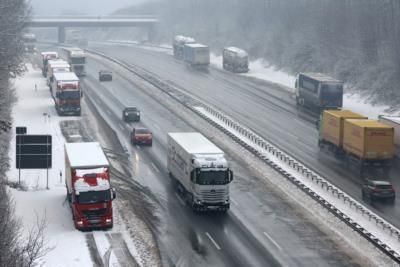 Lake-Effect Snow To Bring Heavy Snowfall And Travel Disruptions