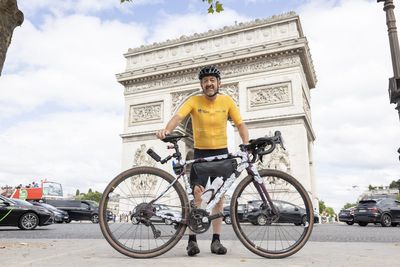 Cyclist Chris Boardman to receive royal honour at Buckingham Palace