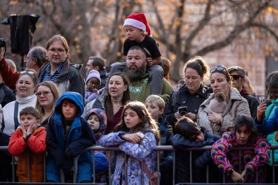 Macy’s Thanksgiving Day Parade kicks off a century after its first trip through Manhattan