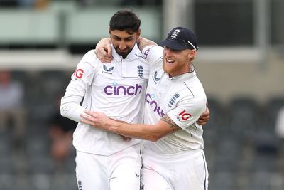 Shoaib Bashir repays faith with four wickets as England chip away at New Zealand