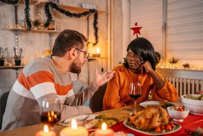 Bank of America's guide on how to handle awkward economy and politics chat over Thanksgiving dinner