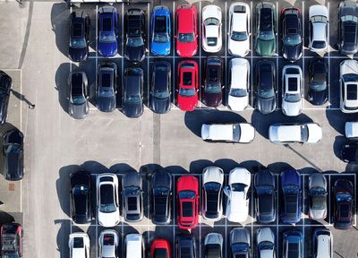 US Auto Sales Expected To Rise In November, Consumer Spending To Reach $50B