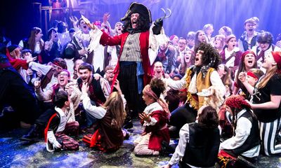 Pan review: vacuum-packed cast of 800 send Peter, Wendy, Hook and the dog into orbit