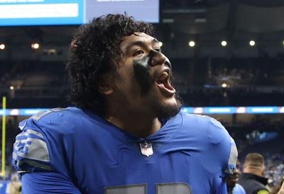 Lions offensive tackle Penei Sewell is sacked by Bears on opening drive