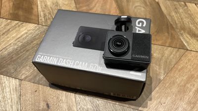 Garmin Dash Cam 67W review