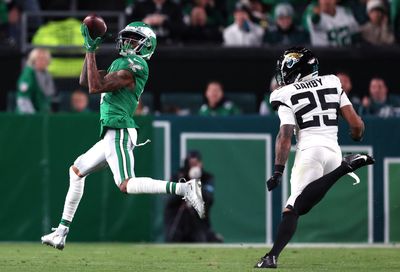 DeVonta Smith injury update: Latest news on Eagles WR