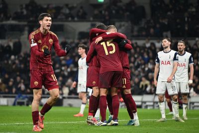 Tottenham 2-2 Roma: Mats Hummels earns visitors a point at the death in Europa League