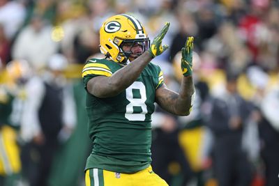 Packers turn muffed punt into quick TD and 7-0 lead over Dolphins