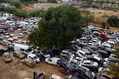 Spain to grant workers ‘climate leave’ after devastating floods