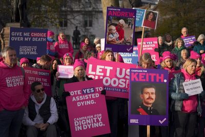 Historic debate on legalizing assisted dying in England and Wales begins