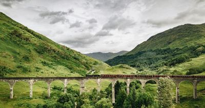 UK border guards 'block 100 French schoolchildren on trip to Scottish Highlands'