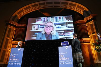 ‘Luminous’ memoir on art and life named book of the year at national awards