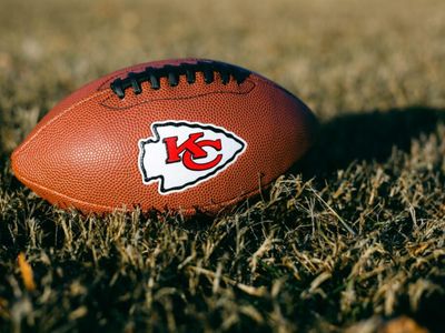 Black Friday NFL Game Preview: Kansas City Chiefs Continue Path To Super Bowl Three-Peat, Amazon Looks For Holiday Sales Boost