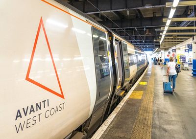 Avanti train guards vote in favour of strike action