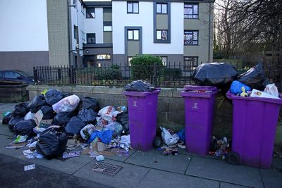 Households face new bin rules to end ‘avalanche of rubbish’ in UK streets