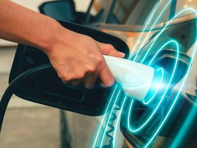 Plug Power, EVgo Among JPMorgan's Top Sustainable Picks For 2025