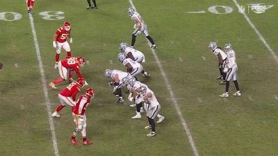 Raiders Center Addresses Costly Botched Snap After Loss vs. Chiefs