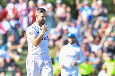 England on course to win first New Zealand Test after Chris Woakes double