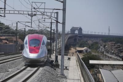 Vietnam Approves  Billion High-Speed Railway Project