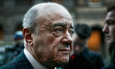 Ex-Harrods director says Mohamed Al Fayed used cash bribes to ‘control’ staff