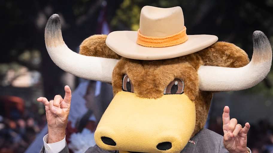 Sports illustrated who did lee corso pick today 