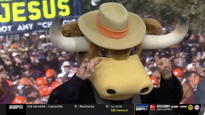 College GameDay: See Lee Corso’s headgear pick for Texas-Texas A&M