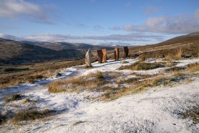 Temperatures around UK to plunge following mild weather, says Met Office