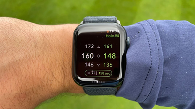 Large Display, GPS, Versatility And Shot Tracking - Why You Should Reconsider The Apple Watch