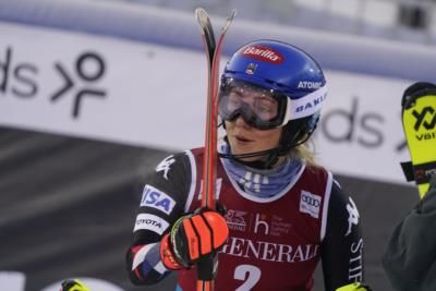 Mikaela Shiffrin's Bid For 100Th World Cup Victory Derailed