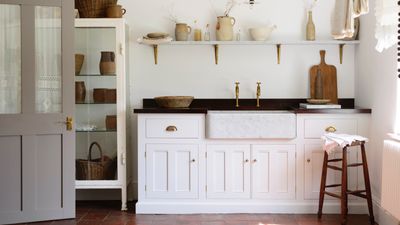 People with super organized pantries always do these 7 things – and would never live without these storage staples, including Lazy Susans, spice racks, and custom cabinets