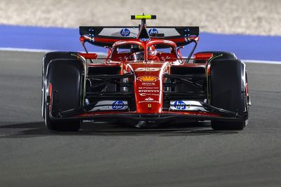 Sainz: Ferrari hitting “hard limit” on lap time in Qatar qualifying