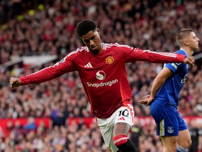 Manchester United vs Everton LIVE: Result and final score after Rashford and Zirkzee hit doubles