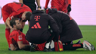 Bayern Munich Suffers Blow As Harry Kane Sustains Hamstring Injury