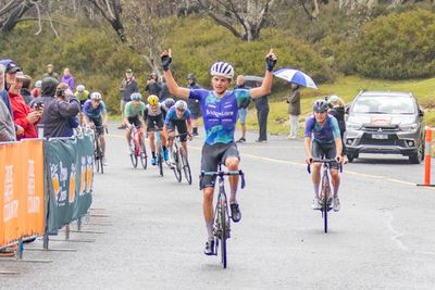 Tour of Bright - Solo and a sprint settle stage 3 on ‘greatest mountain in the world' while Plapp, Anderson seal GC