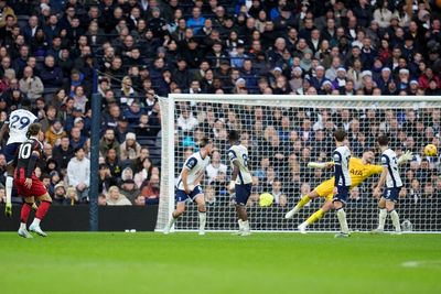 Tottenham drop points as Tom Cairney strike earns Fulham a draw