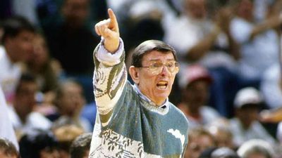 Hall of Fame St. John's Coach Lou Carnesecca Dies at Age 99