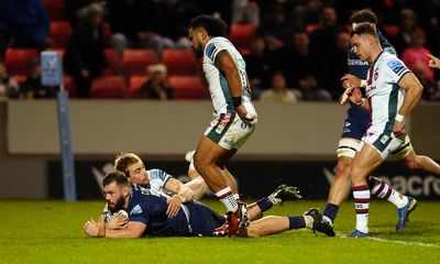 Luke Cowan-Dickie helps Sale hand Leicester first Premiership away loss